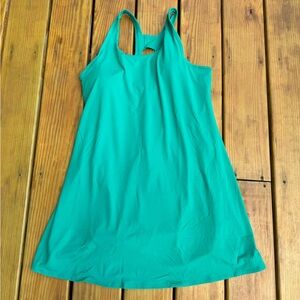 Green athletic dress. Size 3XL. Never worn